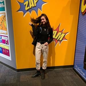 Meet your Posher, Elena